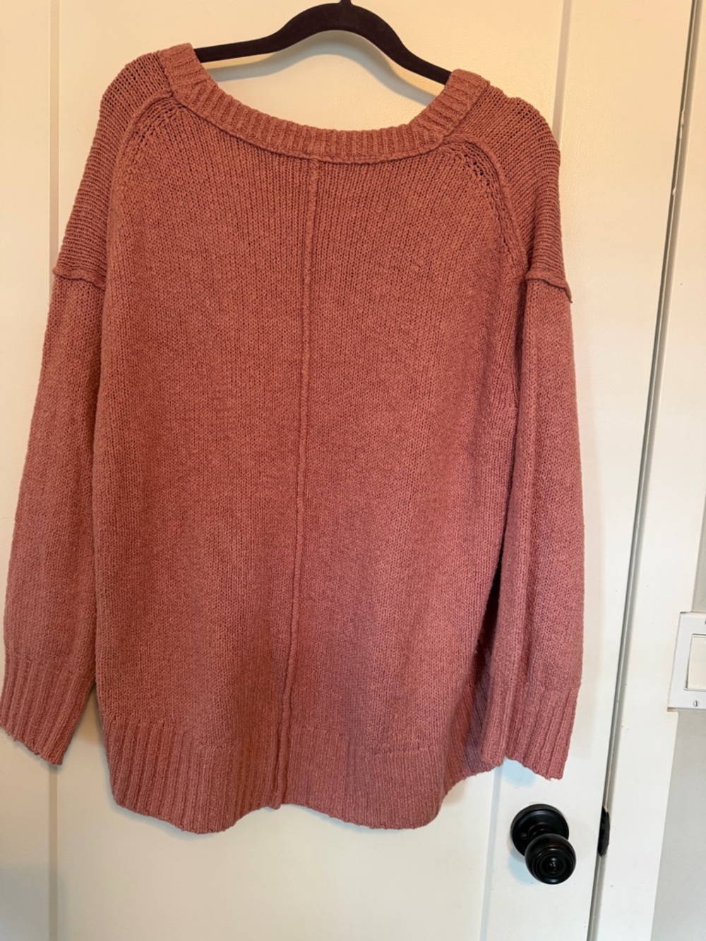 Free People Oversized V-Neck Sweater in Dusty Rose - Picture 4 of 5